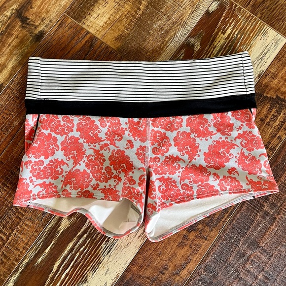 O’Neill Workout Shorts 2.5” inseam - Picture 1 of 3